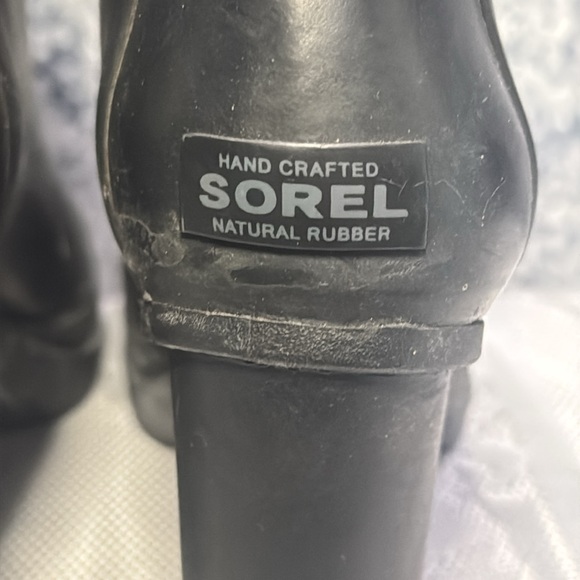 Sorel Medina III black rubber waterproof high heeled boot green accents neoprene - Picture 5 of 7